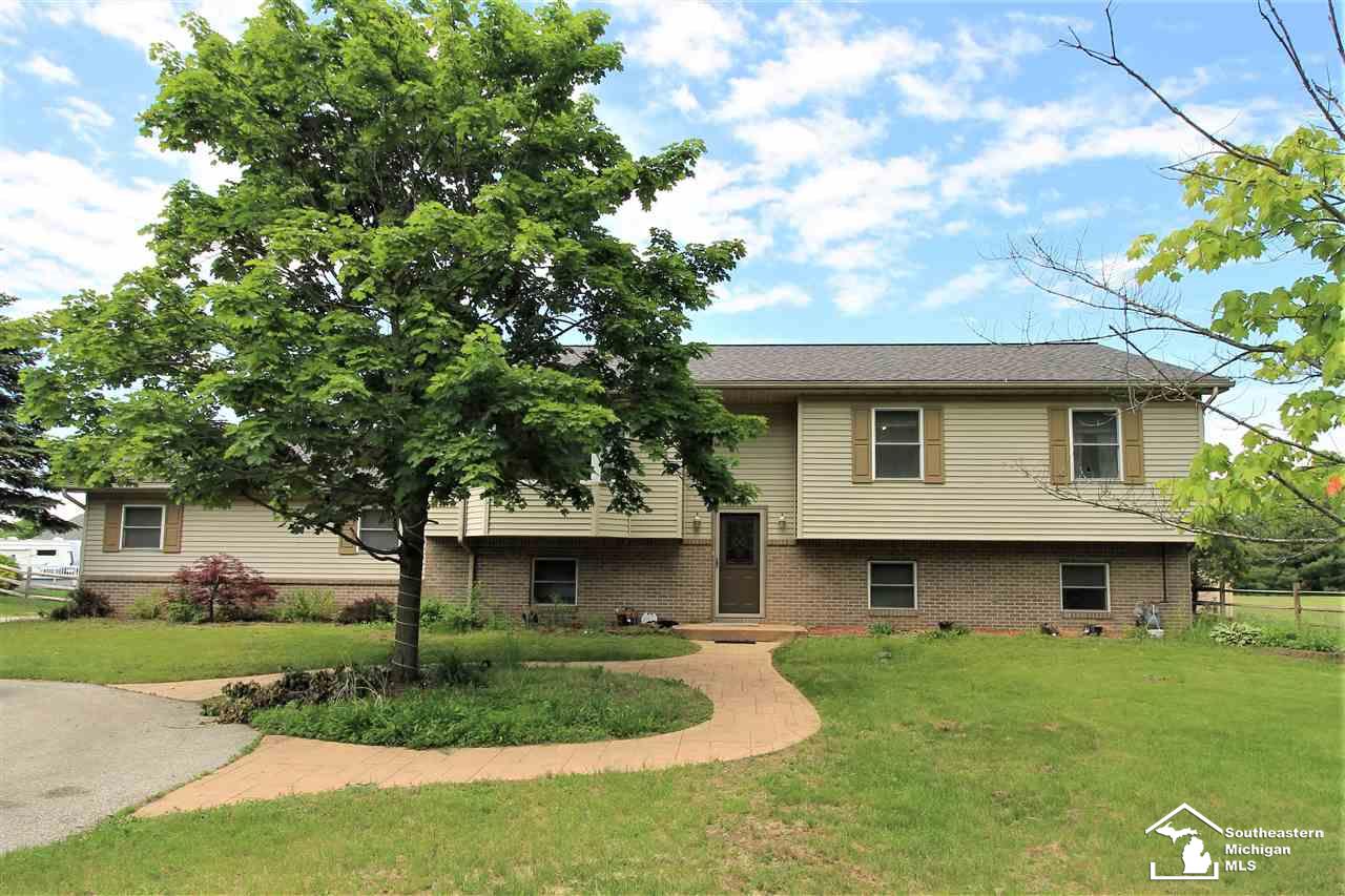 4848 Smith Road Ottawa Lake, MI 49267 - Photo 1 of 18 Gallery Image 1