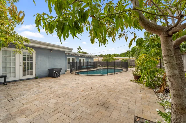 $660,000 | 808 Wright Drive, Lake Worth, FL 33461