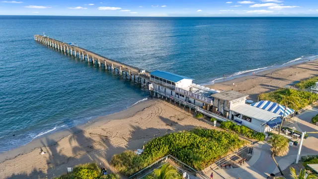 $660,000 | 808 Wright Drive, Lake Worth, FL 33461