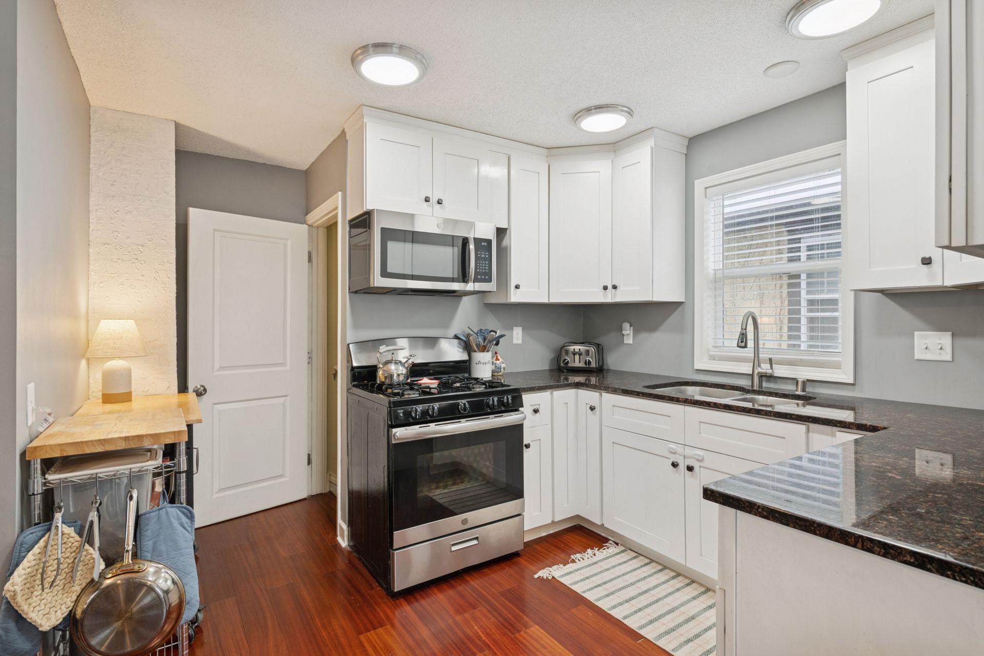 4335 13th Avenue South Minneapolis, MN 55407 - Photo 13 of 35