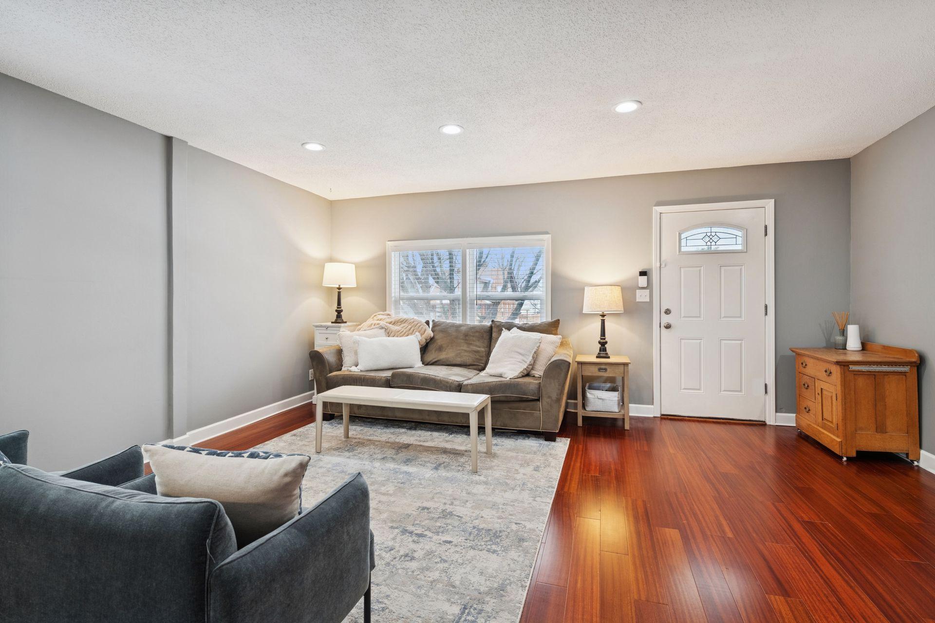 4335 13th Avenue South Minneapolis, MN 55407 - Photo 5 of 35