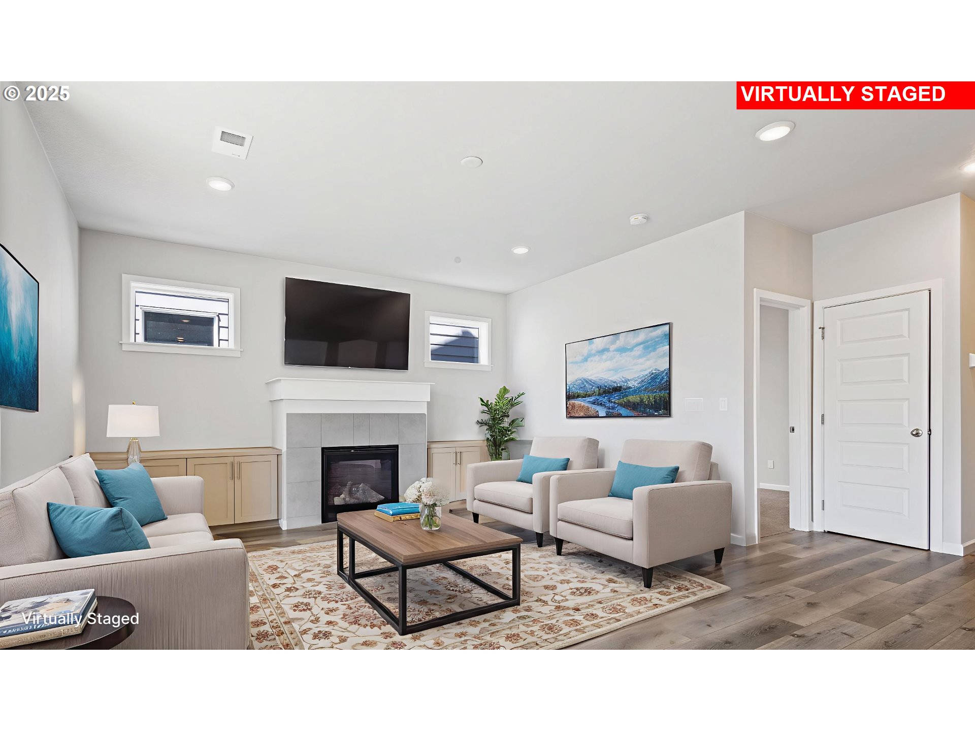 18600 Southwest Bluebird Lane Beaverton, OR 97003 - Photo 8 of 38 Living Room