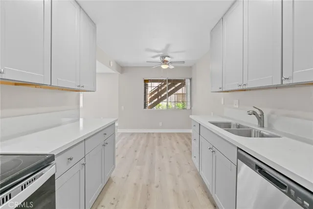 $499,000 | 212 South Kraemer Boulevard, Unit 709, Placentia, CA 92870