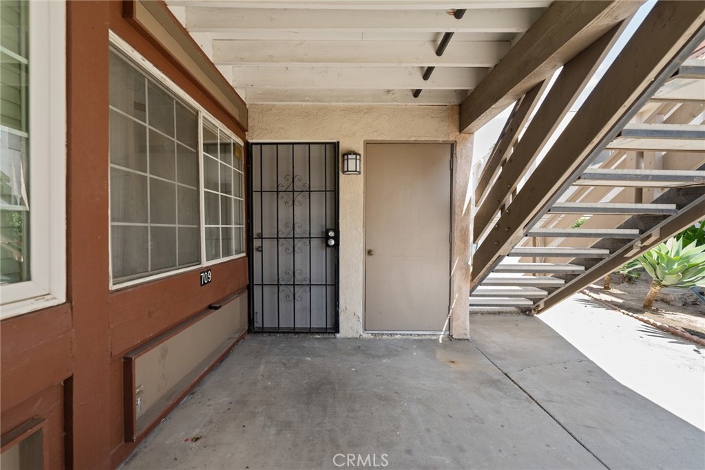 212 South Kraemer Boulevard, Unit 709 Placentia, CA 92870 - Photo 4 of 32
