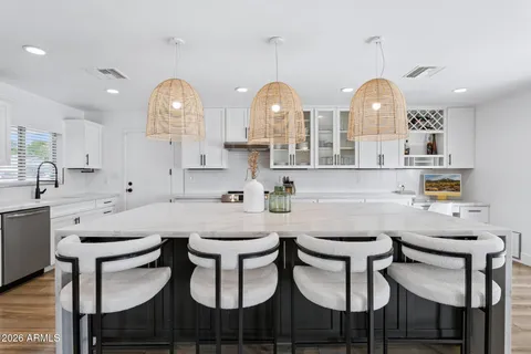 $719,000 | 1715 West Orchid Lane, Phoenix, AZ 85021