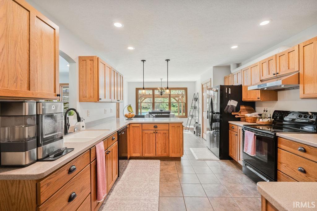 5843 County Rd North 100 East Kokomo, IN 46901 - Photo 15 of 36