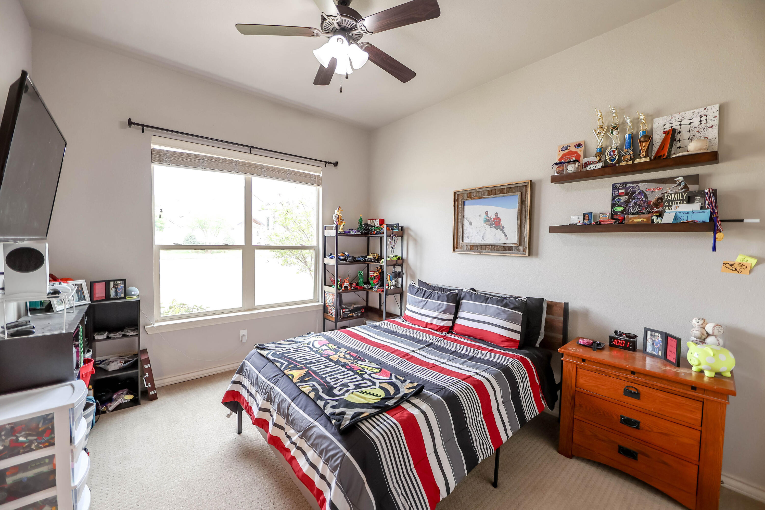13607 Gardner Avenue Lubbock, TX 79424 - Photo 25 of 38 Guest Bedroom B