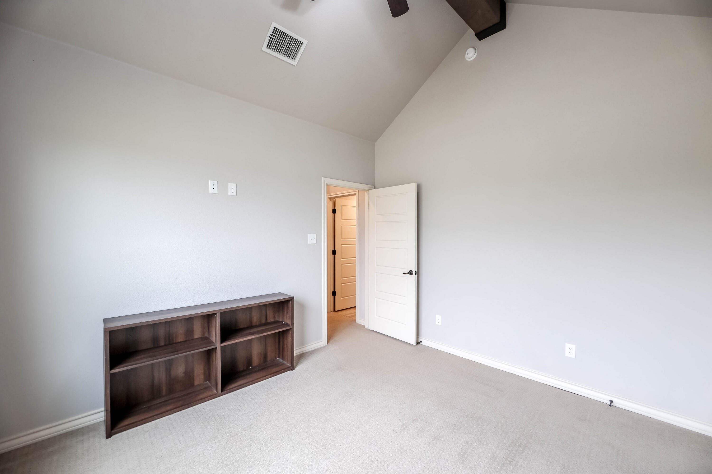 13607 Gardner Avenue Lubbock, TX 79424 - Photo 28 of 38 Guest Bedroom C 2