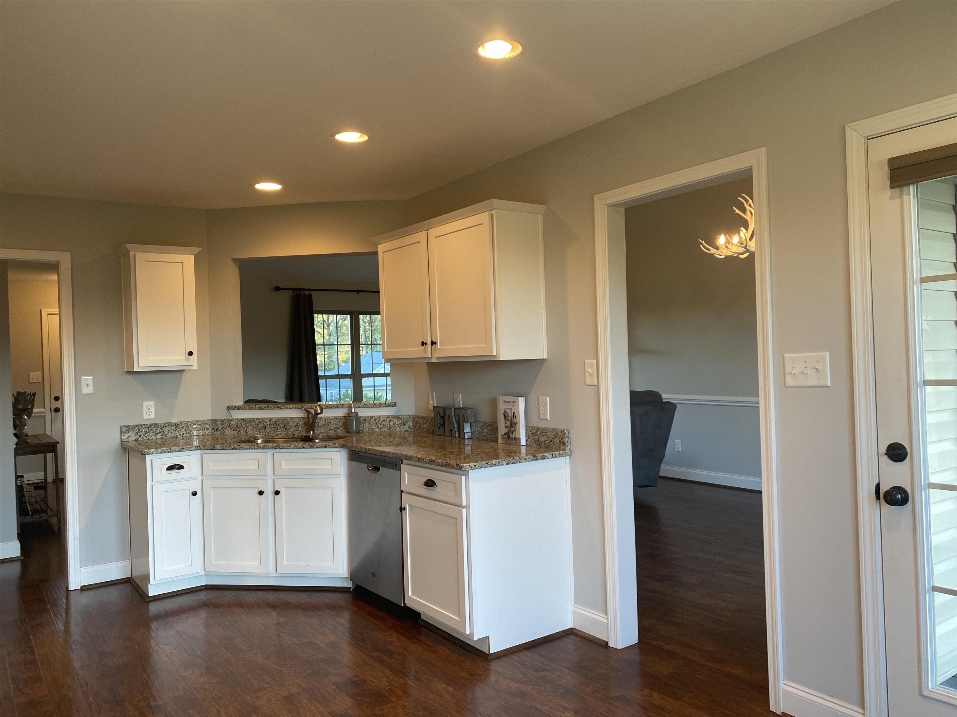 114 Graces Way Gaffney, SC 29341 - Photo 4 of 36