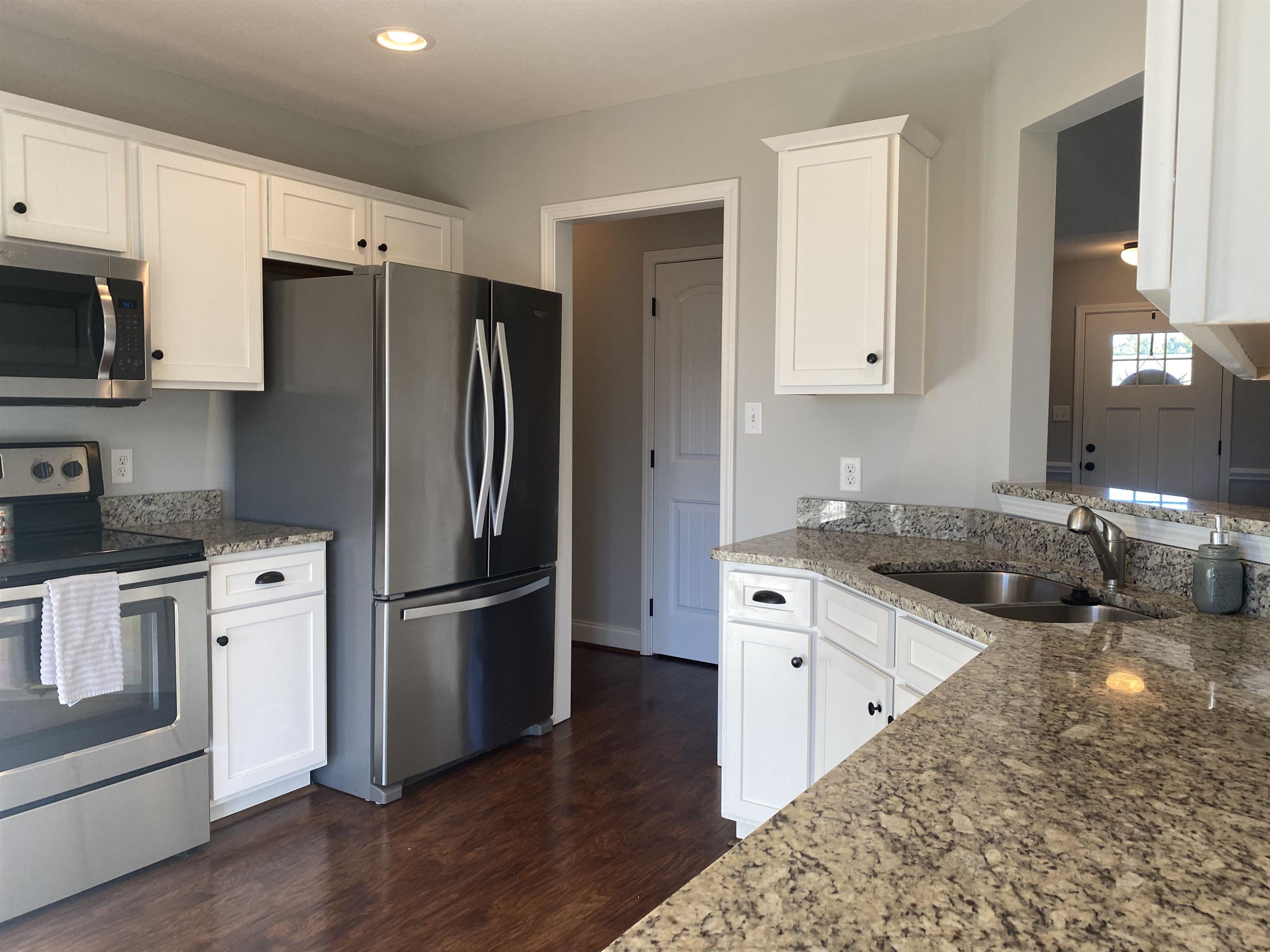 114 Graces Way Gaffney, SC 29341 - Photo 5 of 36