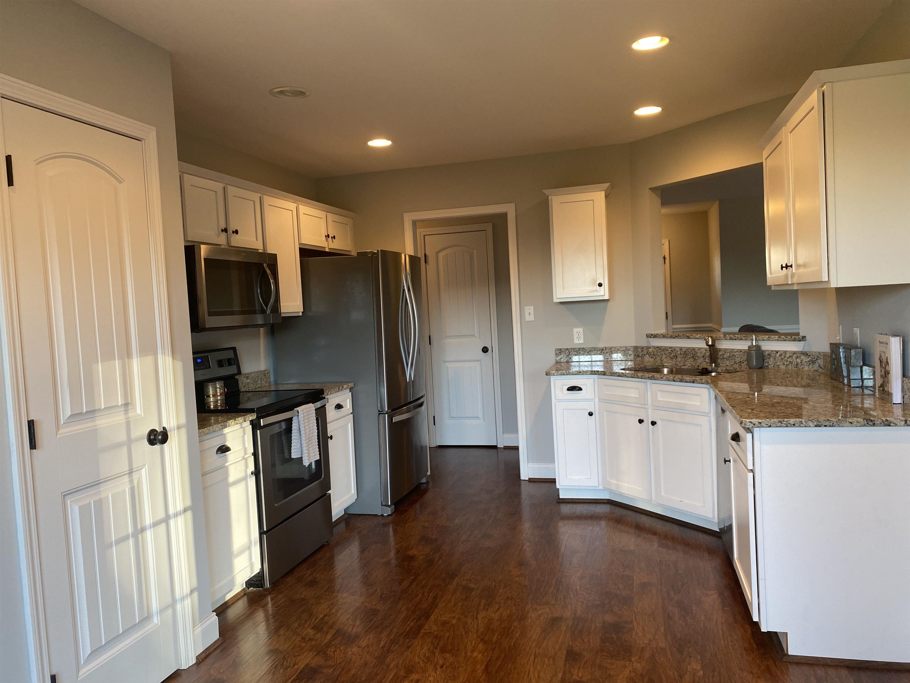 114 Graces Way Gaffney, SC 29341 - Photo 8 of 36