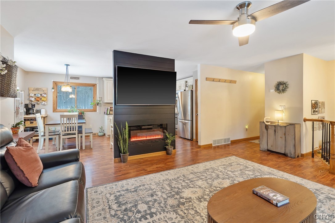 71 Hickory Grove Road Granby, NY 13069 - Photo 7 of 45