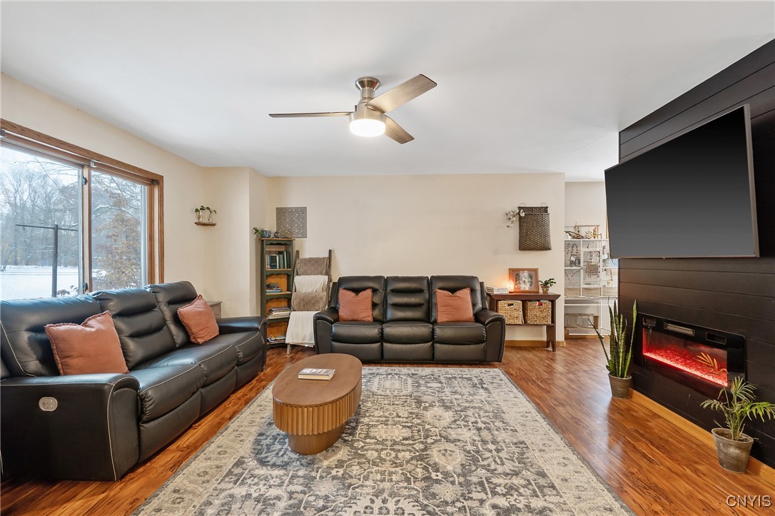 71 Hickory Grove Road Granby, NY 13069 - Photo 10 of 45