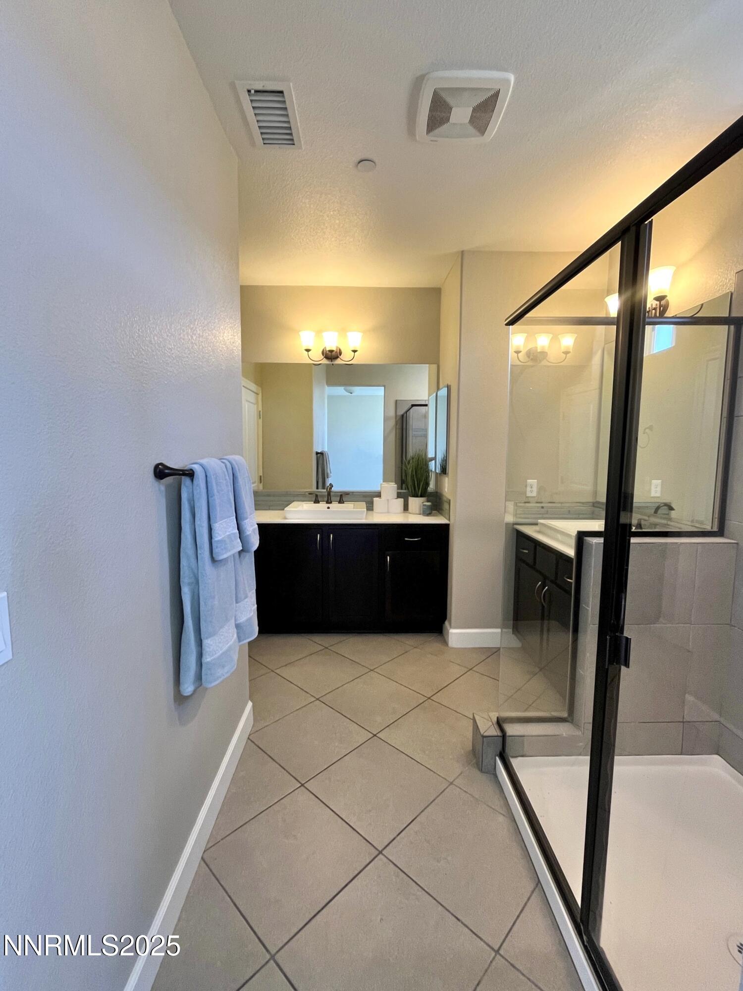 1980 Dark Horse Road, Unit B Reno, NV 89521 - Photo 11 of 29 IMG_5687