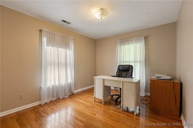 $399,999 | 1 Captains Court, New Albany, IN 47150