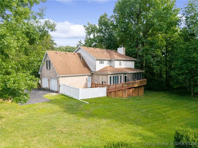 $399,999 | 1 Captains Court, New Albany, IN 47150