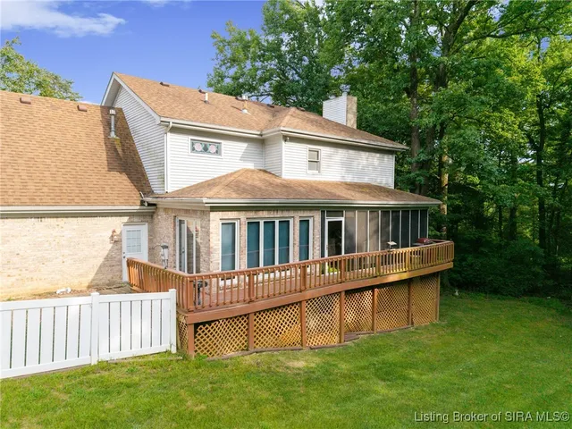 $399,999 | 1 Captains Court, New Albany, IN 47150