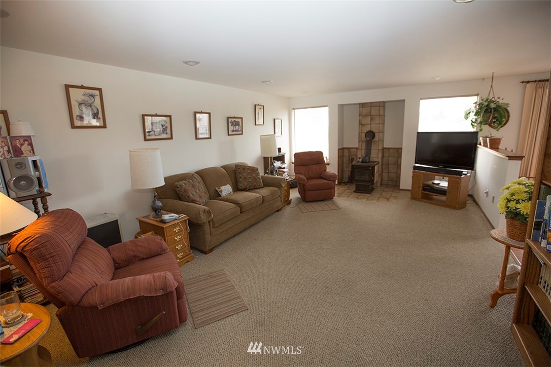 92 Williamson Road Sequim, WA 98382 - Photo 12 of 19