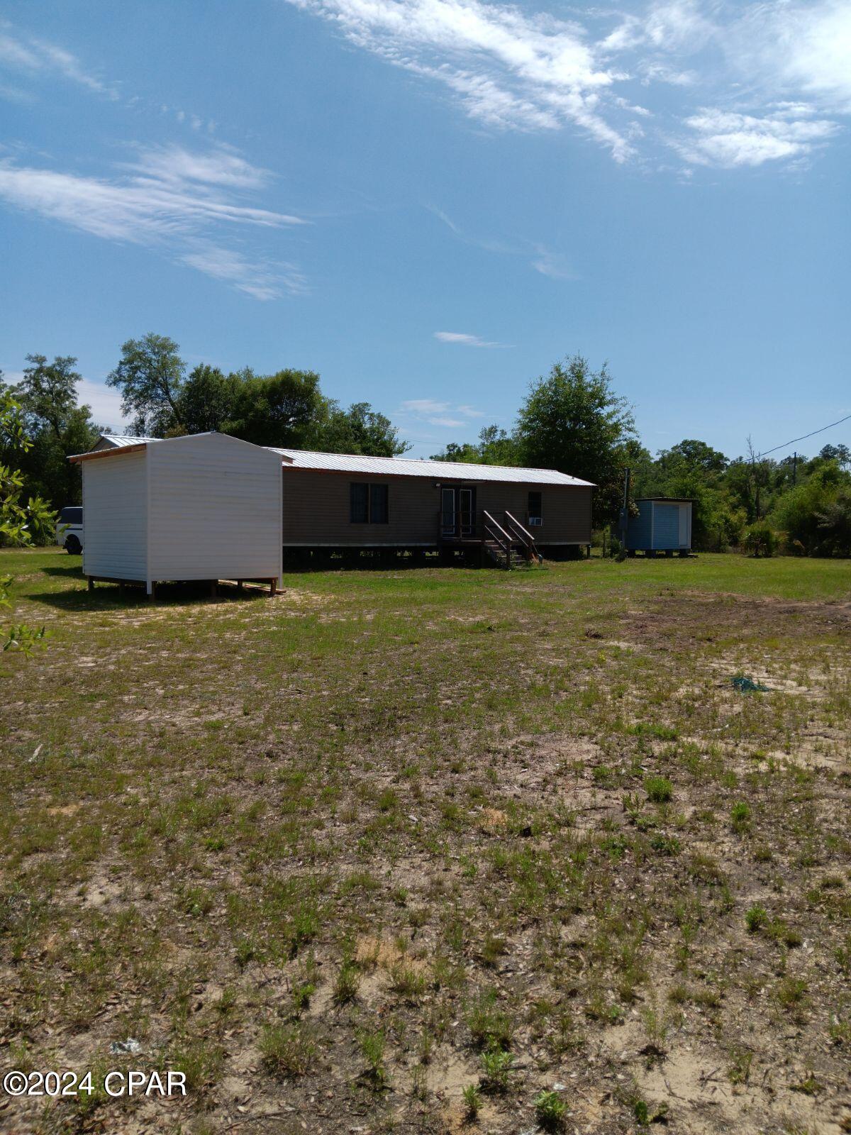 20416 Ross Road Fountain, FL 32438 - Photo 4 of 23 Gallery Image 4