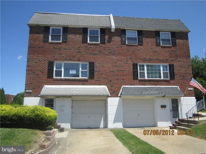 11817 Dumont Road Philadelphia, PA 19116 - Photo 1 of 12 Exterior Front