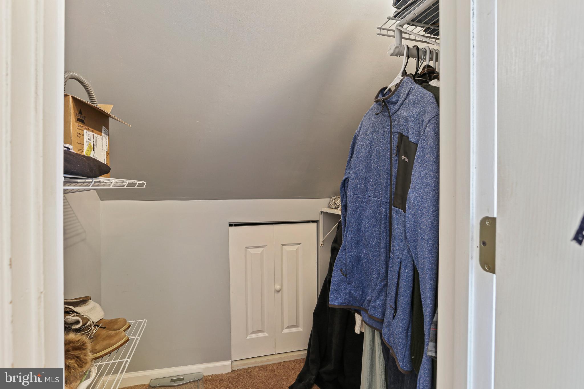 5509 Heatherwood Road Halethorpe, MD 21227 - Photo 20 of 34 Primary Bath Walk In Closet
