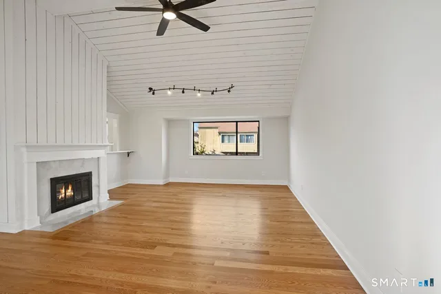 $649,000 | 766 Nyack Lane, Unit B, Stratford, CT 06614