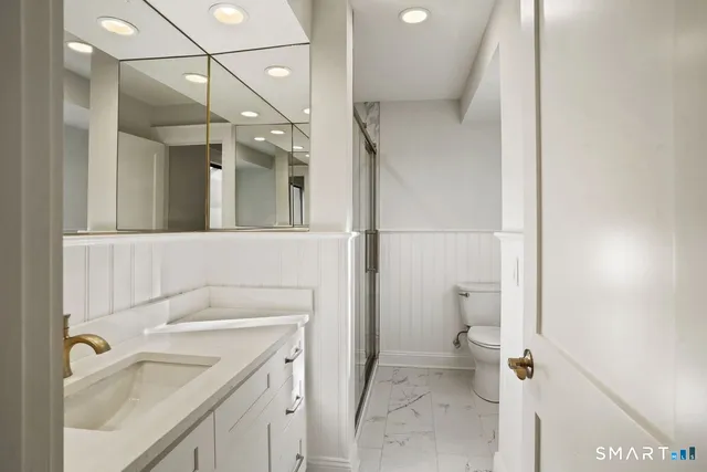 $649,000 | 766 Nyack Lane, Unit B, Stratford, CT 06614