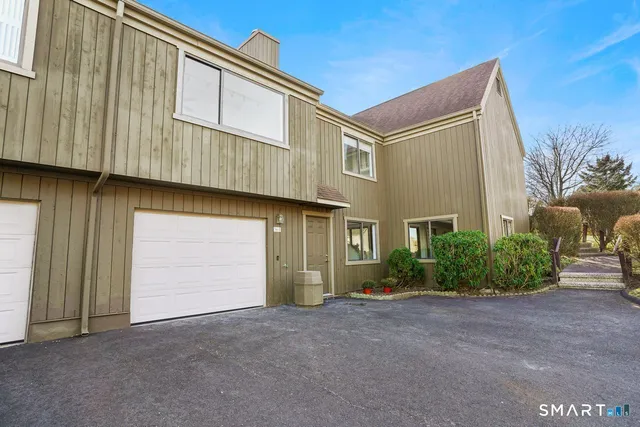 $649,000 | 766 Nyack Lane, Unit B, Stratford, CT 06614