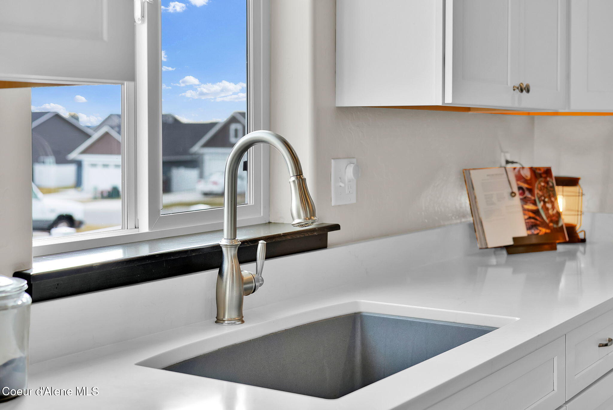 12692 North Lattner Street Rathdrum, ID 83858 - Photo 8 of 84 Farmhouse Sink