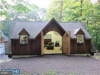 572 Corner Ketch Road Downingtown, PA 19335 - Photo 12 of 12 Garage