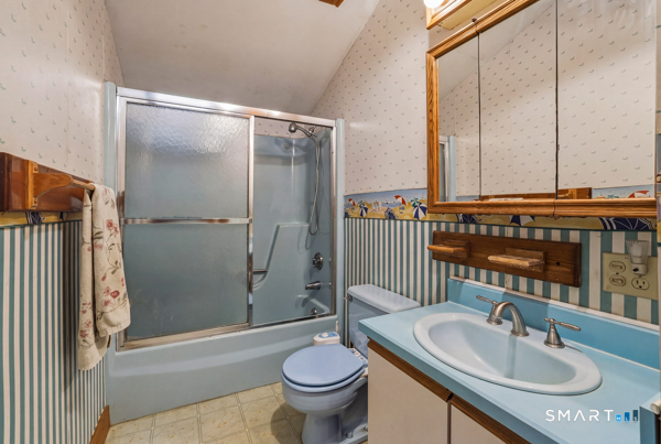 1707 Center Groton Road Ledyard, CT 06339 - Photo 9 of 17