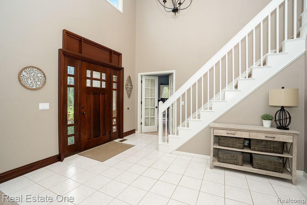 290 East Gunn Road Rochester, MI 48306 - Photo 3 of 86