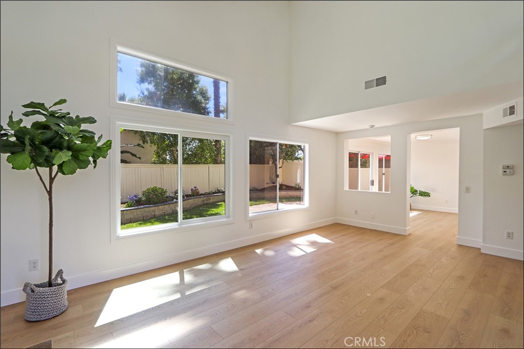14 Timberbluff Aliso Viejo, CA 92656 - Photo 3 of 36