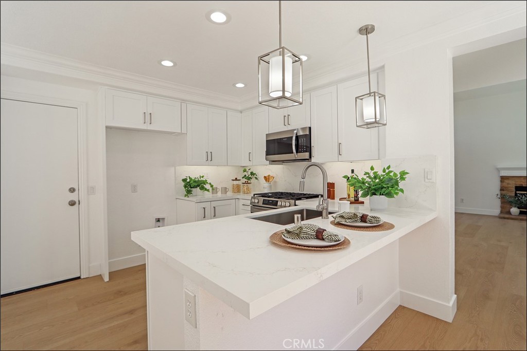 14 Timberbluff Aliso Viejo, CA 92656 - Photo 7 of 36