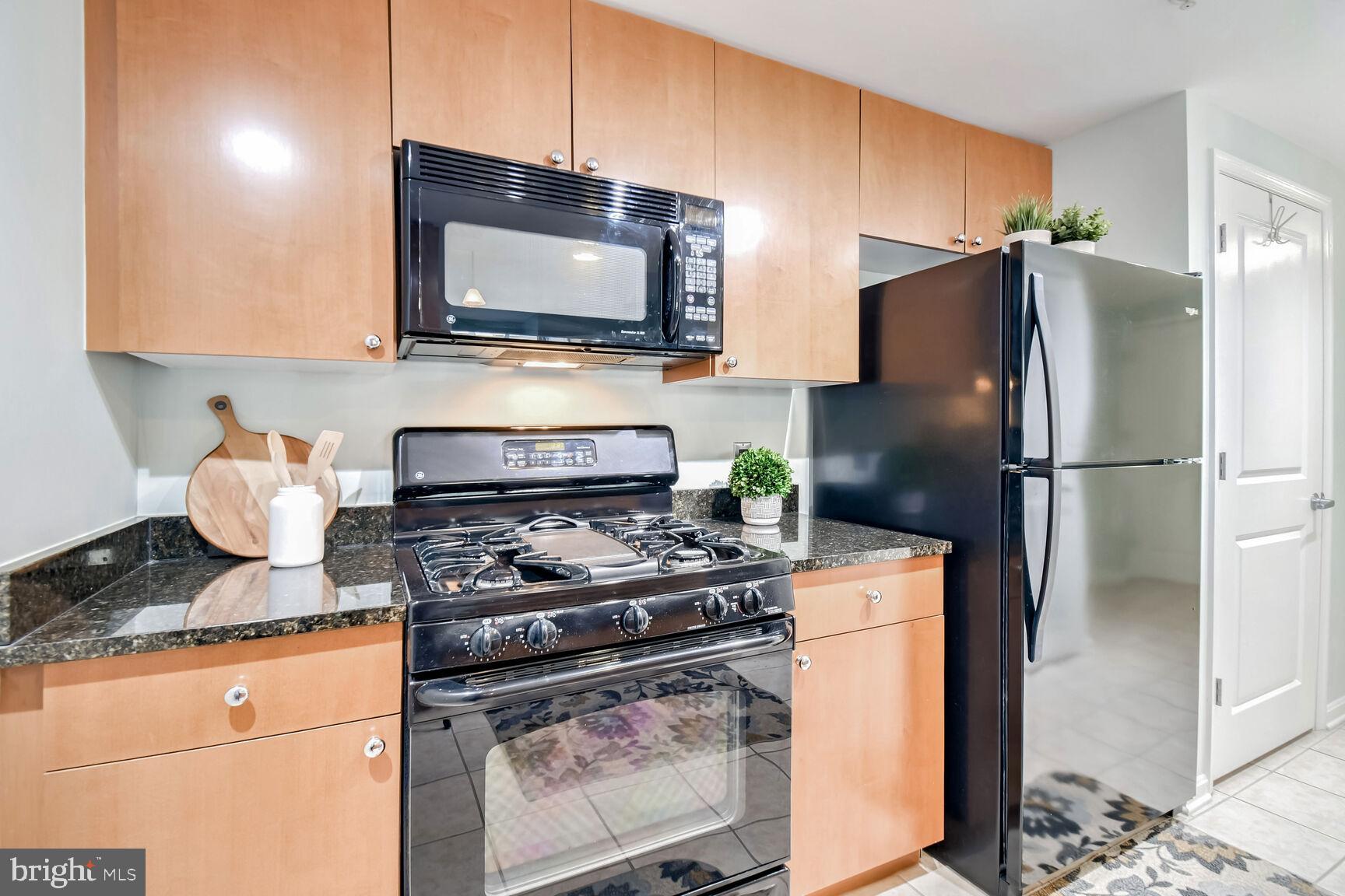 930 Wayne Avenue, Unit 207 Silver Spring, MD 20910 - Photo 16 of 37