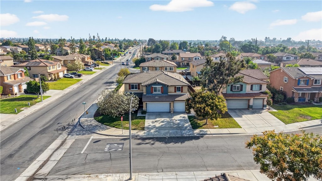 9406 Kentfield Court Riverside, CA 92508 - Photo 3 of 64