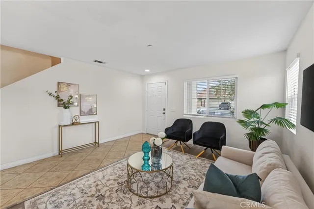 $899,999 | 9406 Kentfield Court, Riverside, CA 92508