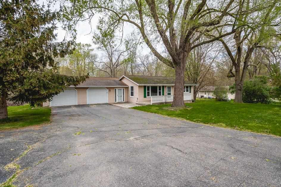 7272 Minard Road Parma, MI 49269 - Photo 1 of 44 Photo 1