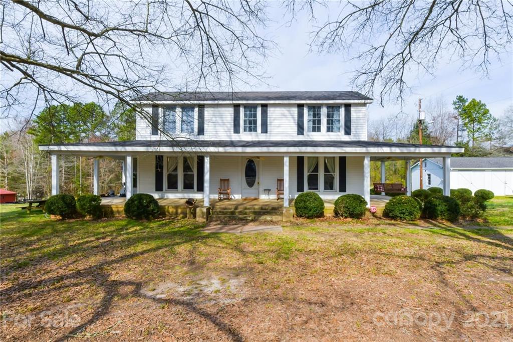 1634 Williams Road Fort Mill, SC 29715 - Photo 1 of 34 Gallery Image 1