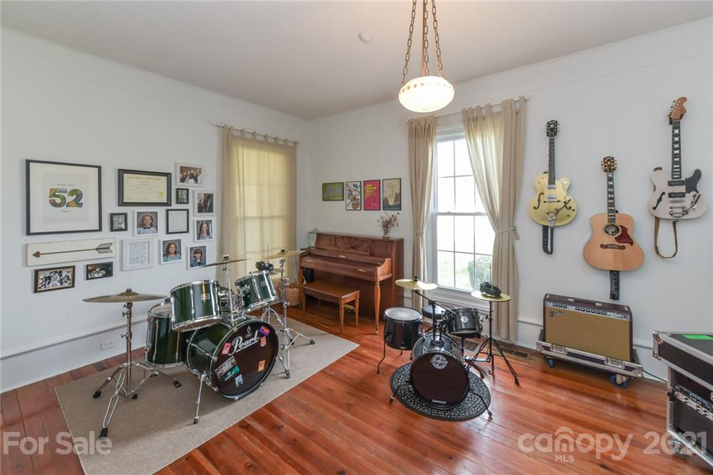 1634 Williams Road Fort Mill, SC 29715 - Photo 14 of 34 Gallery Image 14