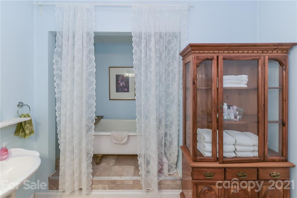 1634 Williams Road Fort Mill, SC 29715 - Photo 16 of 34 Gallery Image 16