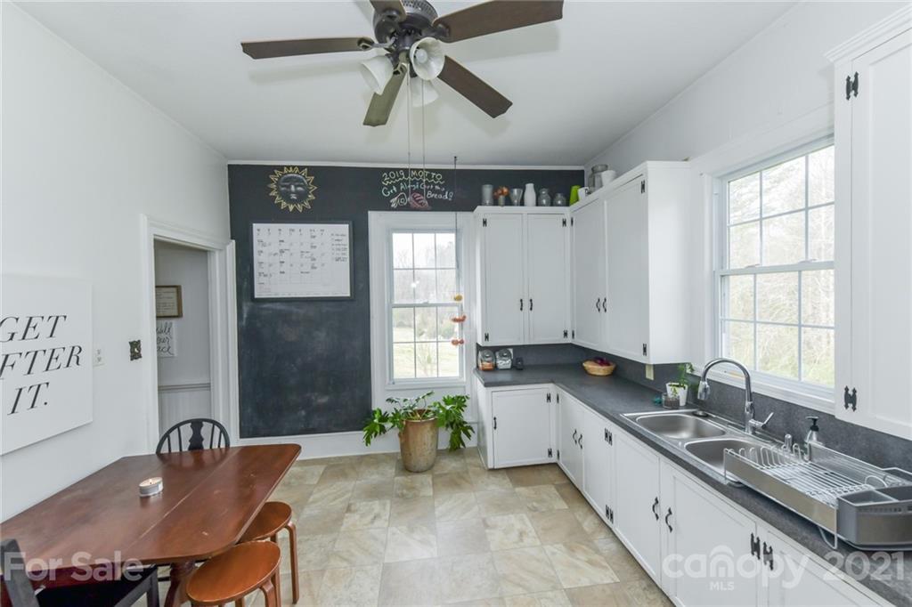 1634 Williams Road Fort Mill, SC 29715 - Photo 26 of 34 Gallery Image 26