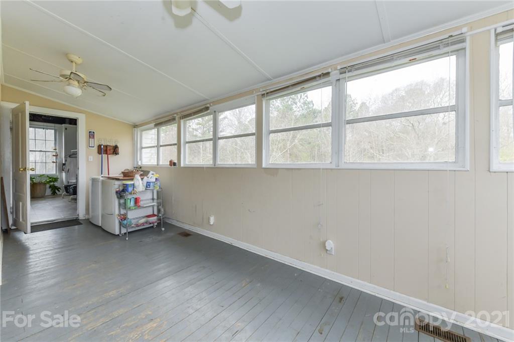 1634 Williams Road Fort Mill, SC 29715 - Photo 27 of 34 Gallery Image 27