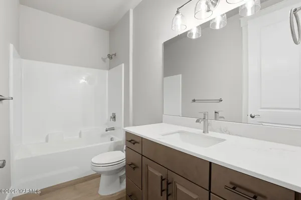 $485,000 | 5050 Woolsey Lane, Yakima, WA 98903