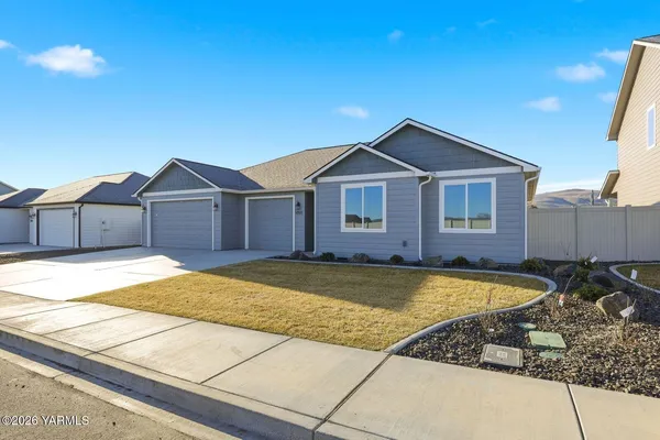 $485,000 | 5050 Woolsey Lane, Yakima, WA 98903