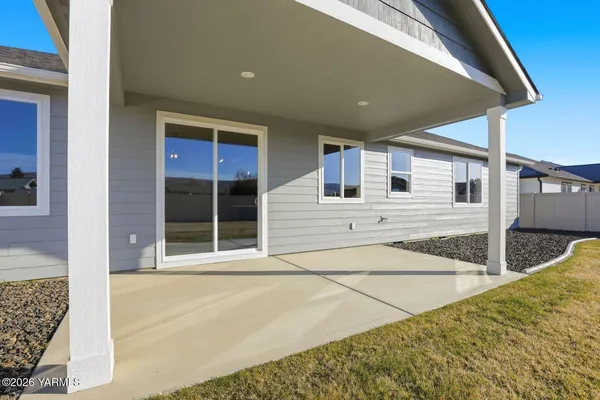 $485,000 | 5050 Woolsey Lane, Yakima, WA 98903