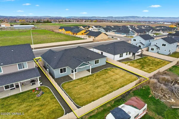 $485,000 | 5050 Woolsey Lane, Yakima, WA 98903