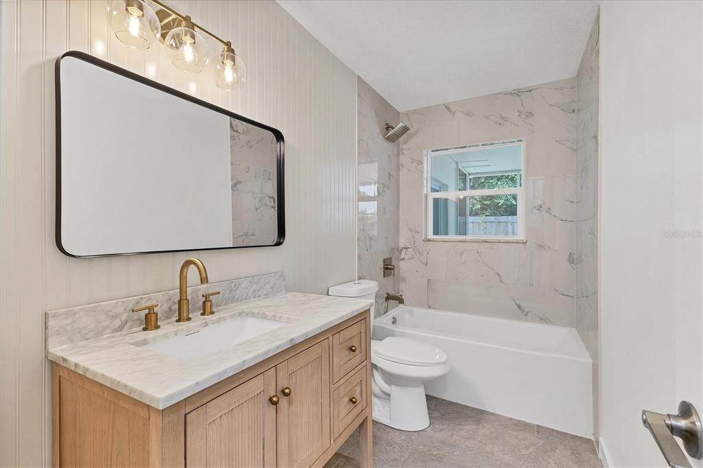 981 Ponderosa Road Venice, FL 34293 - Photo 13 of 29 Gallery Image 13