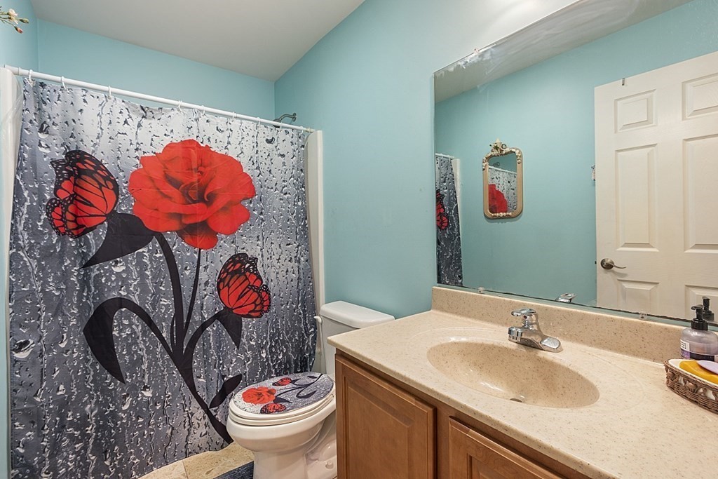 9 Crescent Road Lunenburg, MA 01462 - Photo 35 of 39