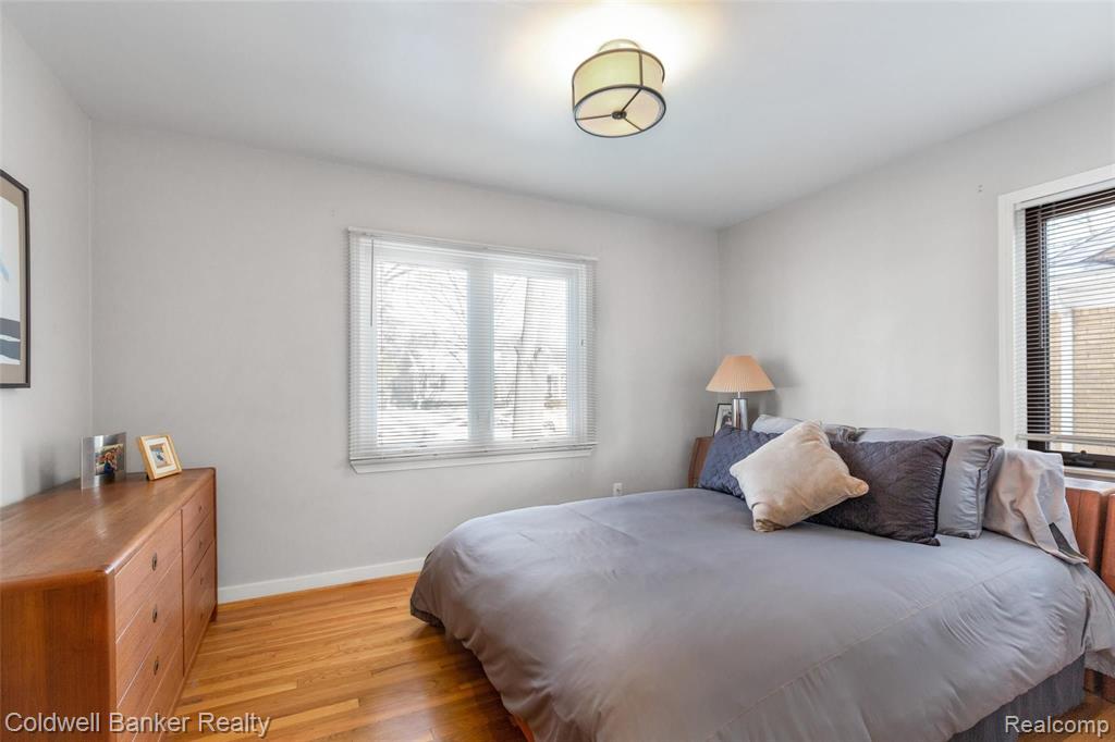 2570 Manchester Road Birmingham, MI 48009 - Photo 13 of 41